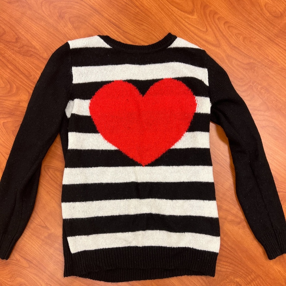 Forever 21 Black Sweater Size S